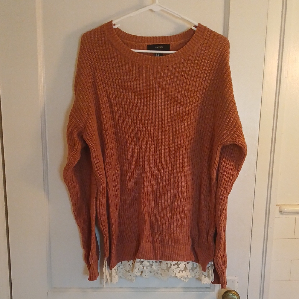 Forever 21 Magenta Sweater with Lace Detail